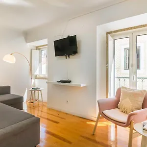 Apartment Amazing Castle Views In Historic Center, Lisbon